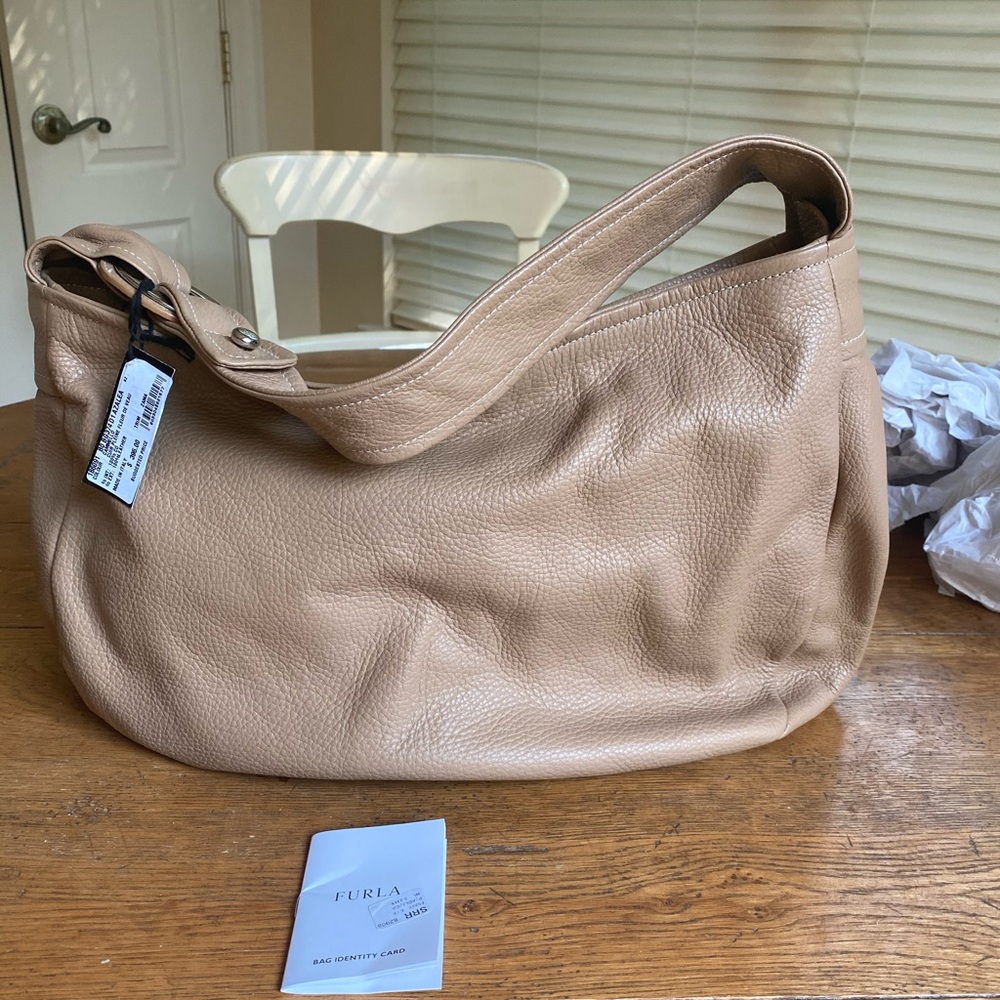 NWT Furla tan pebbled leather shoulder bag